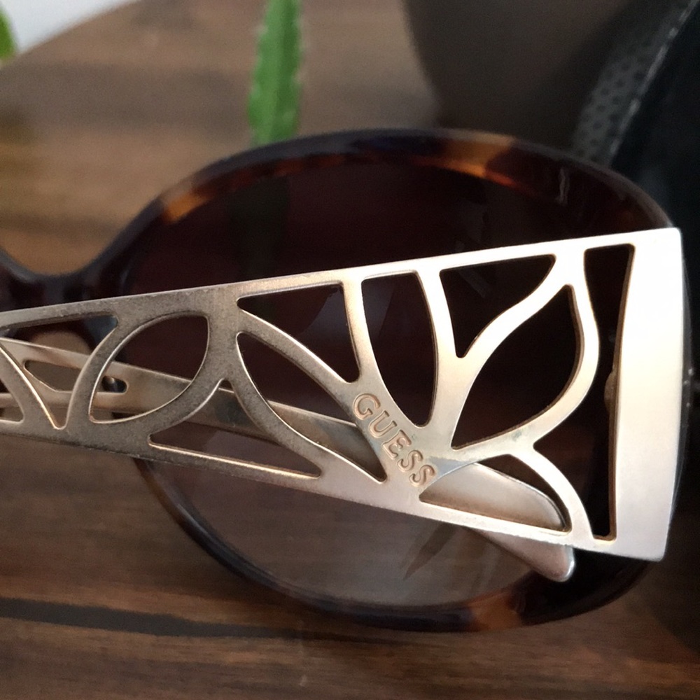 Guess | sunglasses - Picture 6 of 8